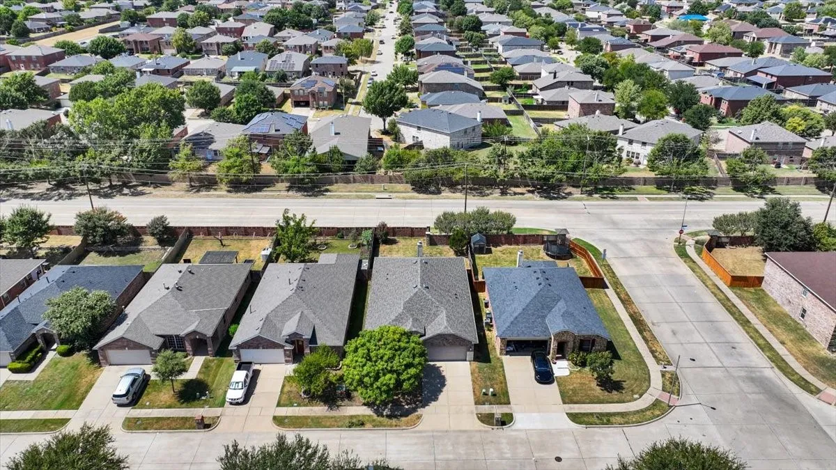 Residential roofing neighborhoods in Arlington TX near AT&T Stadium and Globe Life Field