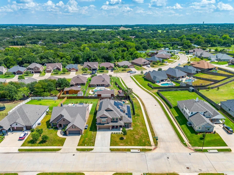 Residential homes and roofing neighborhoods near Old Town Burleson TX 76028